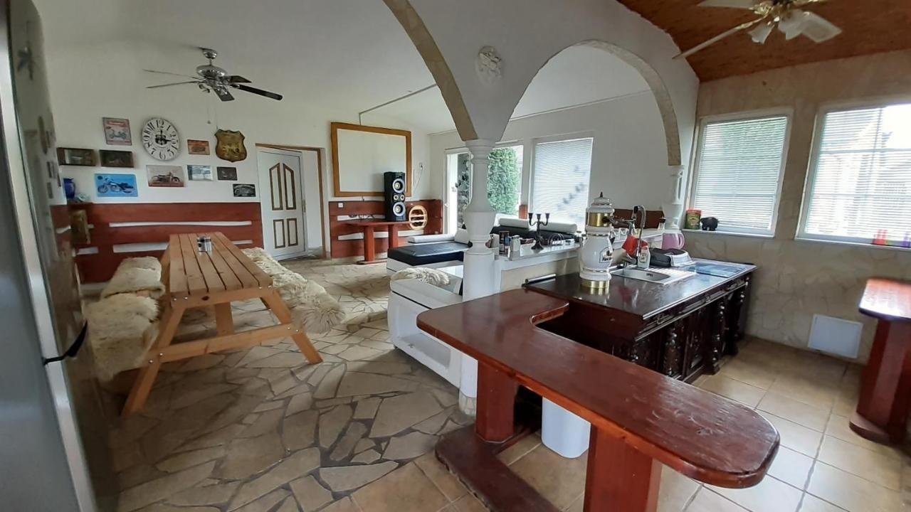 Resort Chribska Apartmany Adri Εξωτερικό φωτογραφία